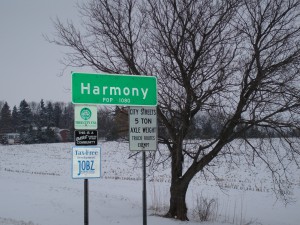 Harmony,_Minnesota_signpost